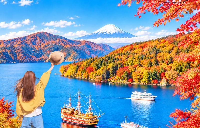 Mt. Fuji & Hakone | Lake Ashi Floating Torii Gate, Lake Yamanaka, & Owakudani "Land, Sea, and Air" Exploration Tour (Complimentary Hakone Ropeway) | Departing from Tokyo/Shinjuku - One day, three ways to see Hakone and Fuji