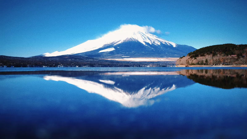 Mt. Fuji Kawaguchiko & Lake Yamanaka & Chureito Pagoda Small Group Day Tour (Optional Hotel Pick-up/Drop-off & Private Charter Available) - Weather, shoes, and a few smart preparations