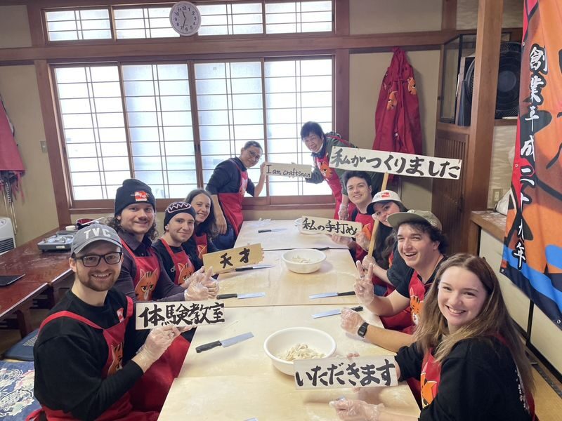 Mt. Fuji & Lake Cruise, handcraft noodles by Professional guide - Making Hoto noodles, then sitting down to lunch
