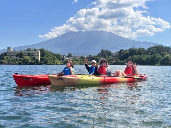 Mt Fuji Morning Kayaking Tour With the View of the Mt Fuji - Tips for Participants