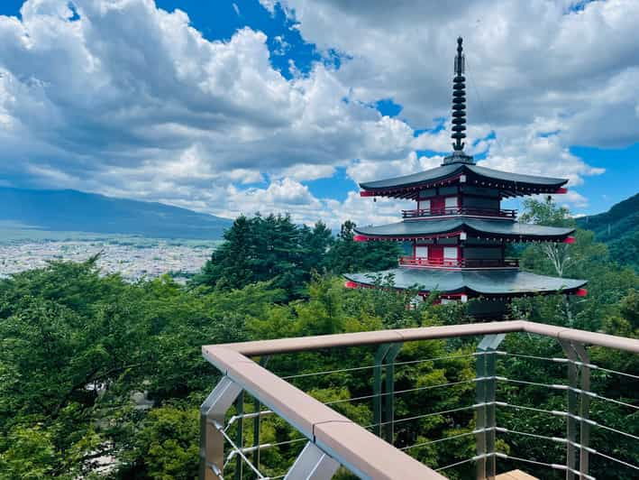 Mt.Fuji Private Tour By Car With English Speaking Guide - Good To Know