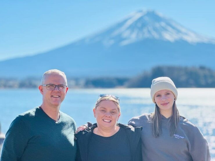 Mt Fuji Sightseeing Private Tour From Tokyo (English Driver) - Pickup and Communication Details