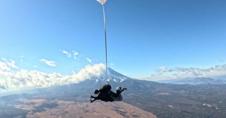 Mt.Fuji: Skydiving: Oshinohakkai - Good To Know
