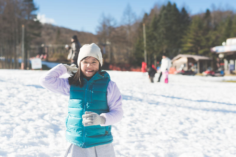 Mt. Fuji View: Snow Fun at Fujiten & Oishi Park Sightseeing Tour - Fujiten snow time, with Mt. Fuji in view