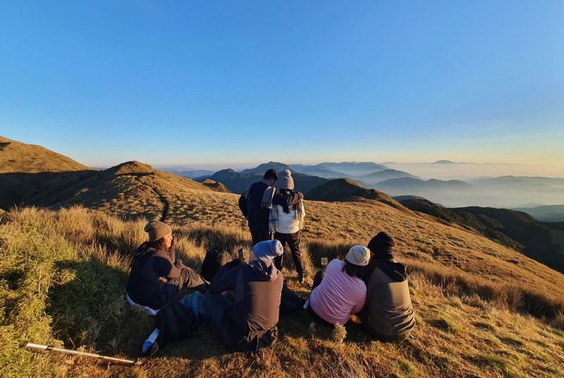 Mt. Pulag Hiking Tour from Baguio - Midnight: the hike toward sunrise