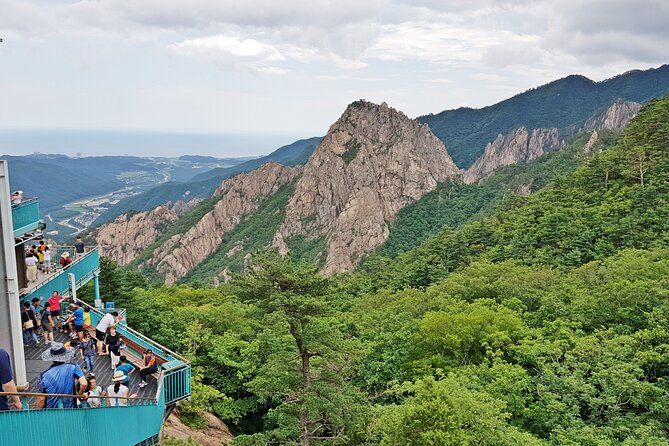Mt. Seorak Tour - Tour Itinerary and Highlights