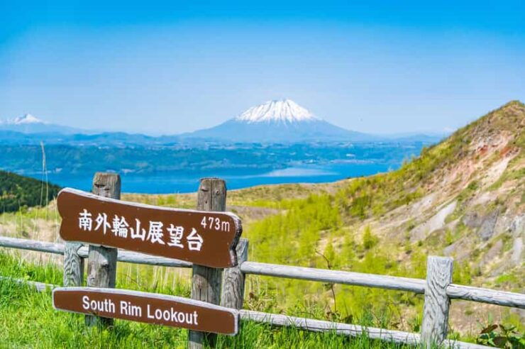 Mt. Usu: Hike to the Crater and See the Stunning Lake Toya! - Tour Duration and Pricing
