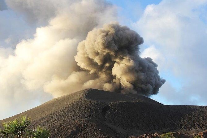 Mt Yasur Volcano Afternoon Guided Tour Tanna Island - Discovering Mount Yasur: A Natural Marvel