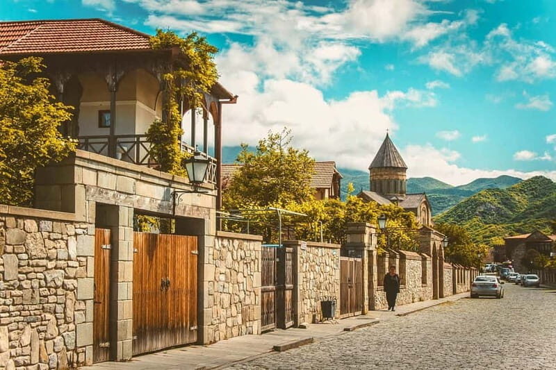Mtskheta: Day Tour to Oldest City in Georgia - The Experience and Group Dynamics