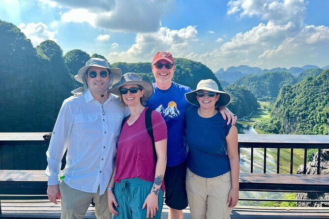 Mua Cave, Local family and Thien Ha Cave Private Ninh Binh Tour - Exploring Thien Ha Cave: Nature’s Hidden Jewel