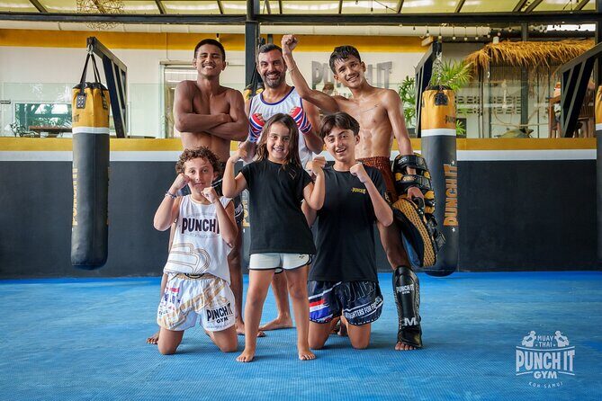 Muay Thai Training in Koh Samui with Thai Fighters - The Cultural Touchstone: Wai Khru Ram Muay