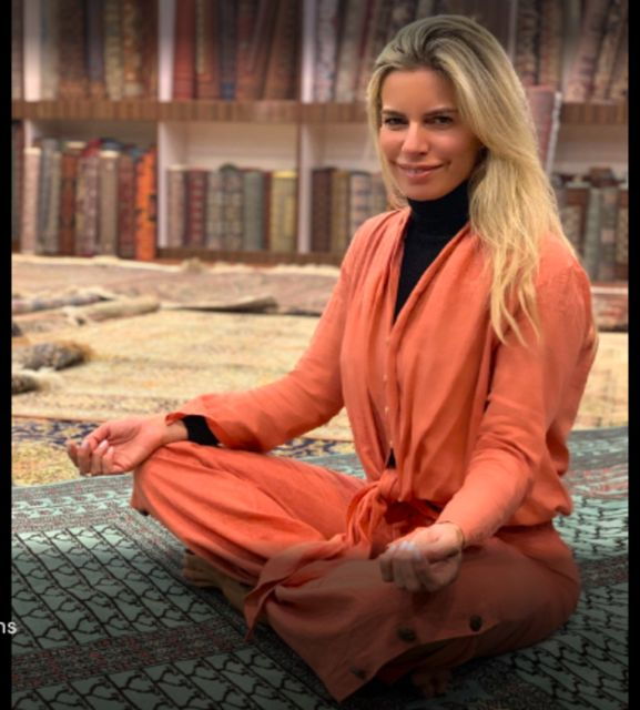 Mughal Carpet Co. Agra :- Handmade Carpet Demonstration Tour - Meet Local Artists and Weavers