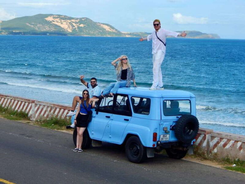Mui Ne: Best Private Sand Dunes Jeep Tour at Sunrise/Sunset - Sunrise Experience