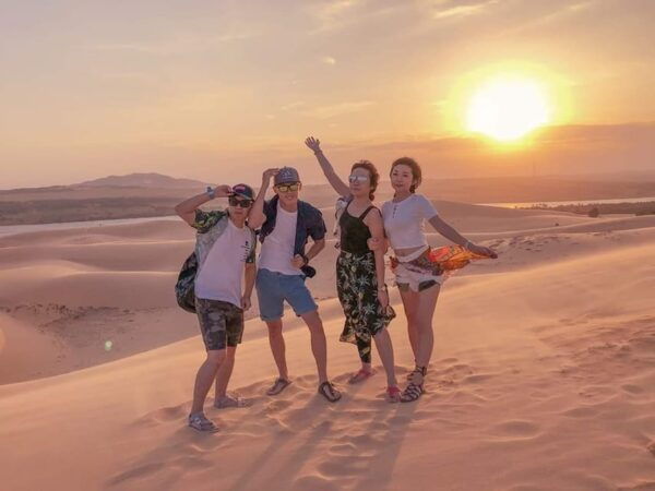 Mui Ne Group Tour: Sunrise or Sunset Sand Dunes by Jeep - Frequently Asked Questions