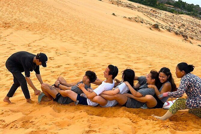 Mui Ne Jeep Adventure: Discover Sand Dunes with a Local Guide - Red Sand Dunes: Sandboarding and Scenic Drives