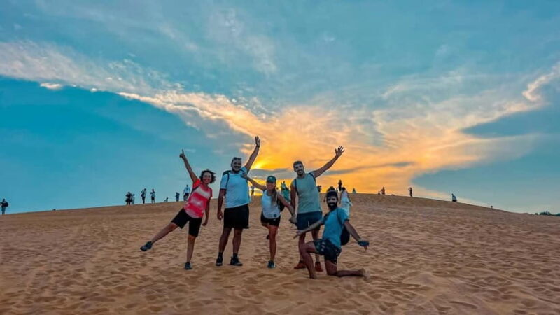 Mui Ne: Private Jeep Tour at Sunrise - Sunset - Exploring the White and Red Sand Dunes