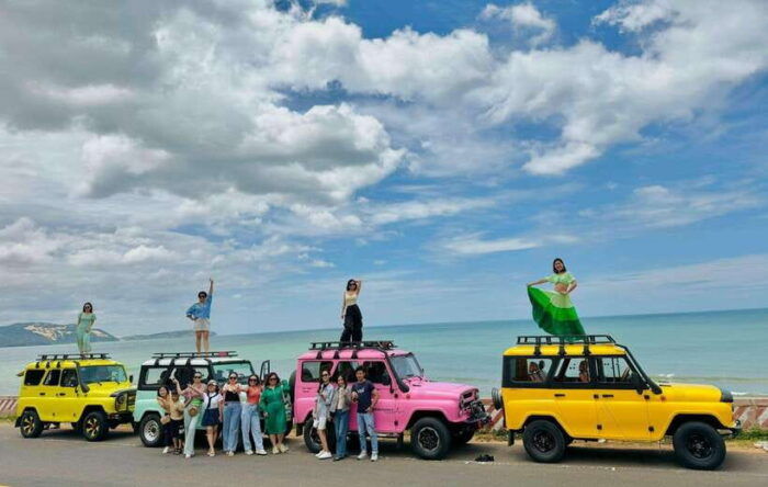 Mui Ne: Shared Jeep Tour Sunrise or Sunset to Sand Dunes - Booking and Cancellation Policy