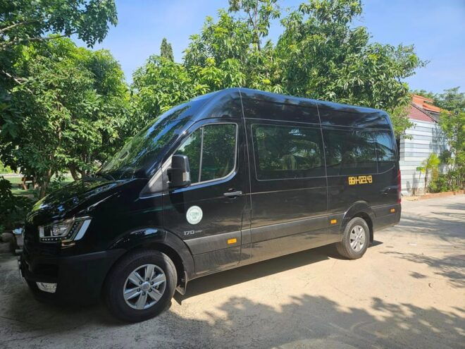 Mui Ne: Transfer to Da Lat by Private Car - Vehicle Features and Comfort