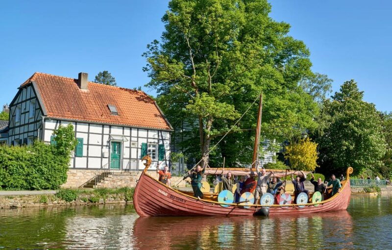 Mülheim an der Ruhr: embark on a rowing adventure with our Viking ship! - What to Expect During Your Viking Voyage
