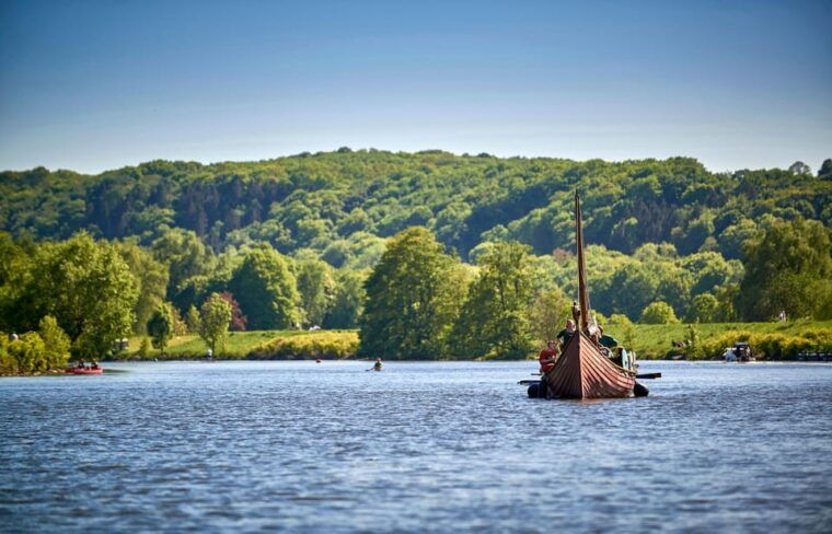 Mülheim an der Ruhr: embark on a rowing adventure with our Viking ship! - The Practical Details