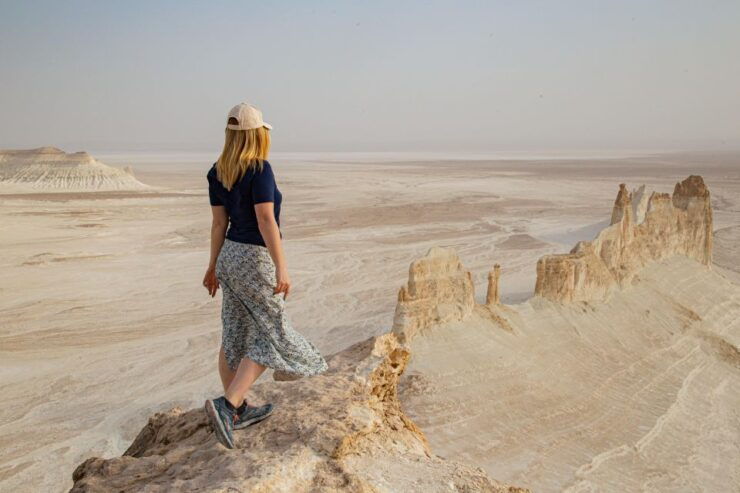 Multi Day Group Tour to 15 Natural Attractions in Mangystau - Bozjyra National Park & Panoramas