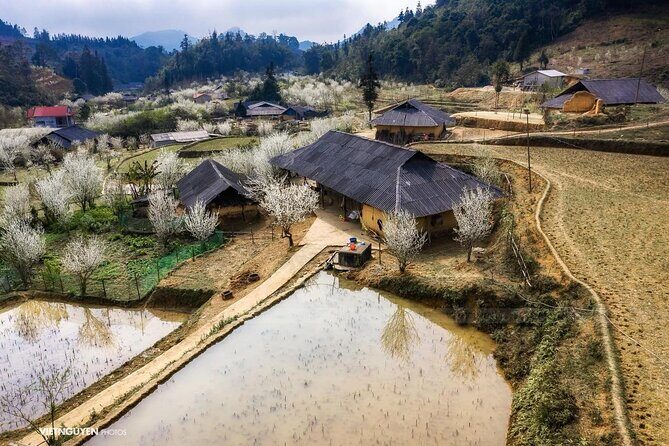Multi Day Hidden Village in Sapa Town Tour - Transportation and Group Size