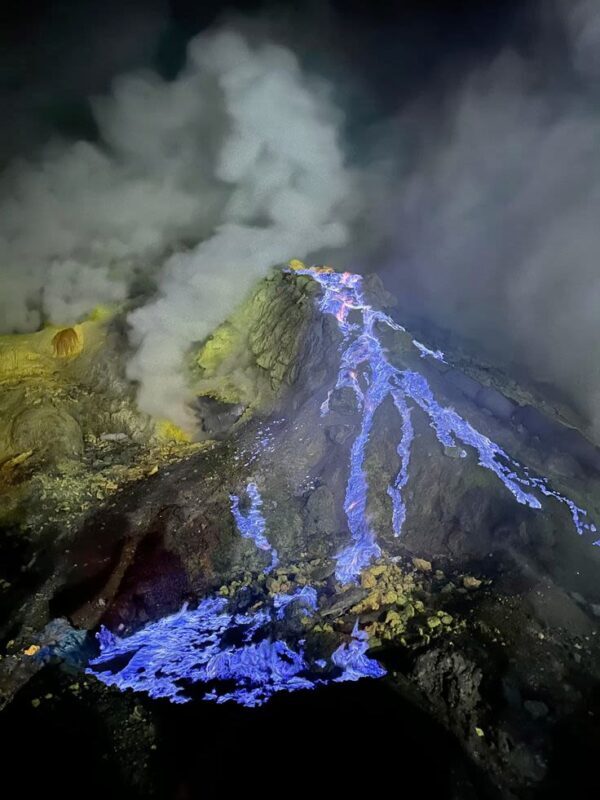 Multiday Sharing Tour to Mount Bromo & Ijen from Surabaya - Price and what the package needs to include