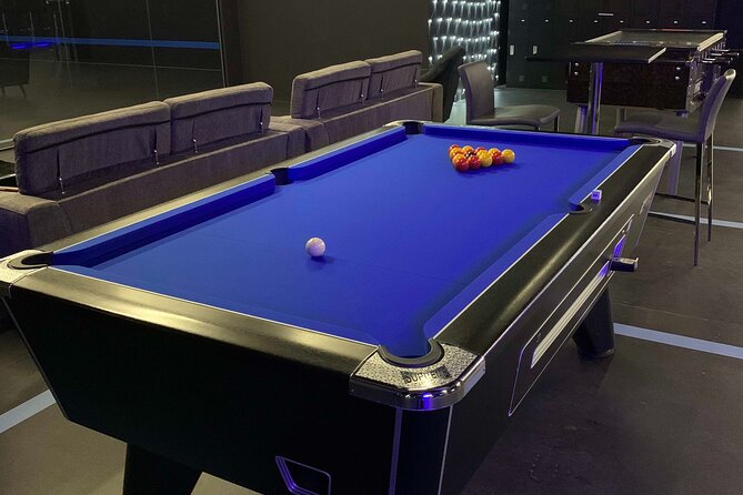 Multiplayer VR & Bar Experience - Common Questions