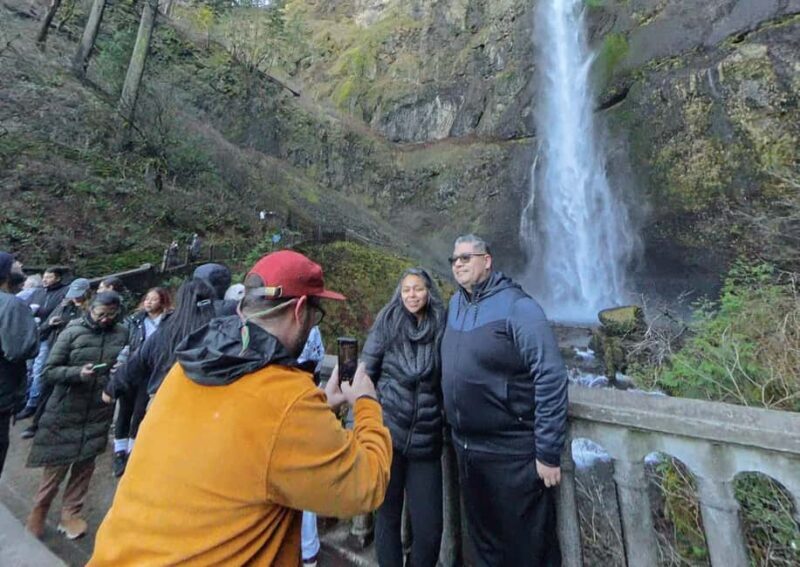 Multnomah Falls: Sunset Guided Tour to Five Waterfalls - Good To Know