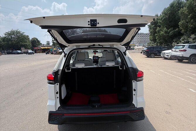 Mumbai Airport to Mumbai Hotels : Private Transfers - Practical Tips and Considerations