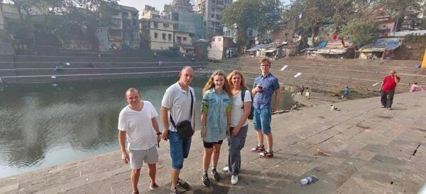 Mumbai: Best Private Nightlife Sightseeing Tour With Food - Directions