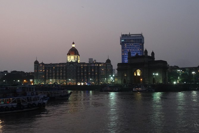 Mumbai by Dawn - Guided Tour to Early Morning Life of Mumbai - Market Exploration