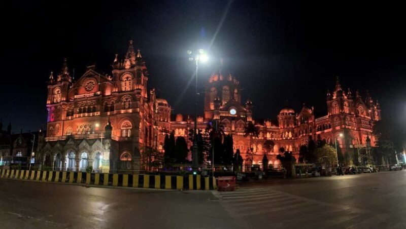 Mumbai by Night: Private Iconic Sights Tour in Lights - Good To Know