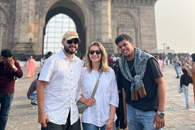 Mumbai City Sightseeing and Elephanta Caves Tour - Good To Know