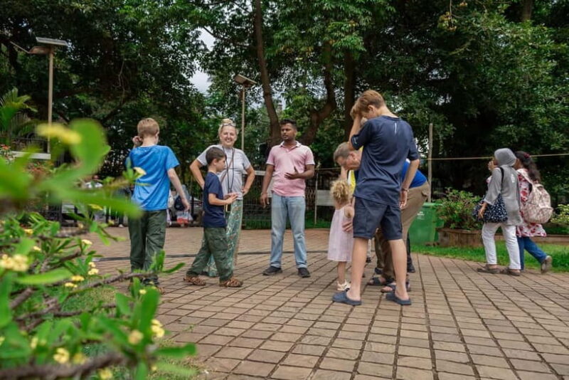 Mumbai: City & Slum Full-Day Exploration - Who Should Consider This Tour?