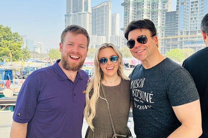 Mumbai City Tour with Licensed Guide and Lunch - FAQ