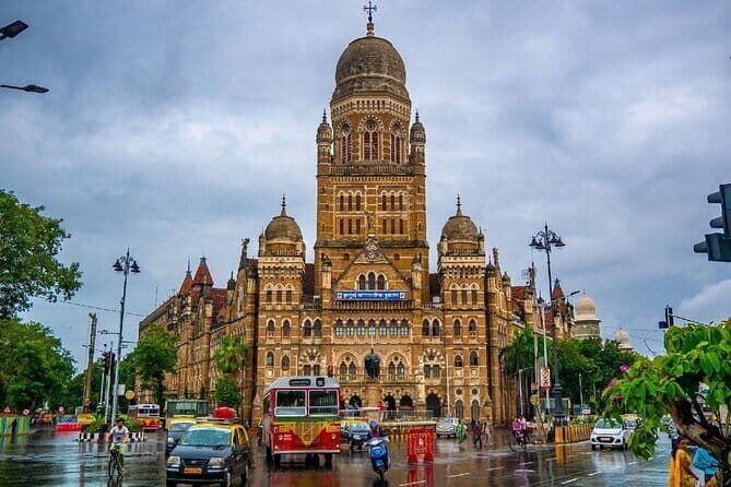 Mumbai City Tour with Lunch Group Cruise Excursion - The Sum Up