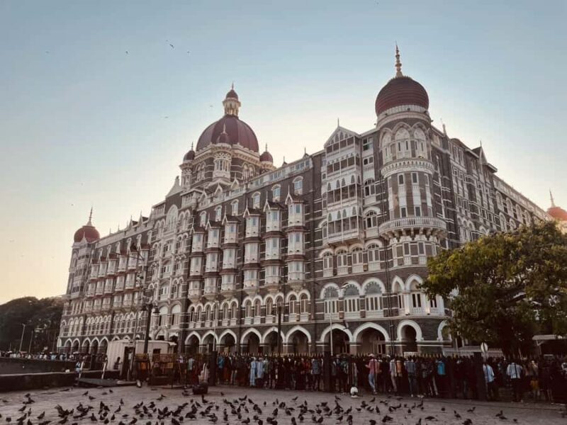 Mumbai: Colaba Walking Tour Gateway, Cathedral, Market, Cafe - Good To Know