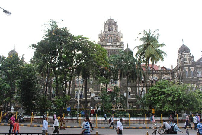 Mumbai Cultural and Heritage Walking Tour - Authentic Local Insights