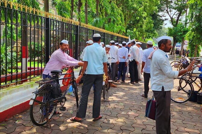 Mumbai Dharavi Slum, Dhobi Ghat & Dabbawala Lunchbox Tour - Good To Know