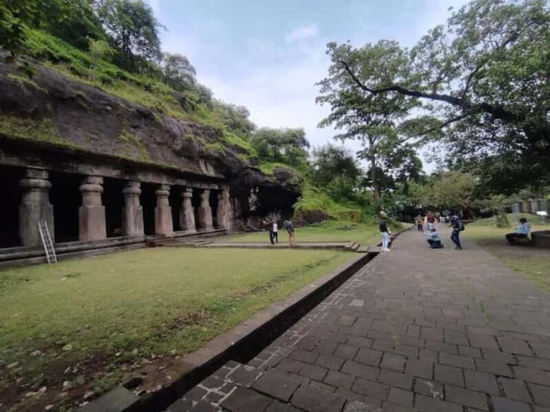 Mumbai: Elephanta Caves Guided Tour with Ferry & Lunch - Who Should Consider This Tour?