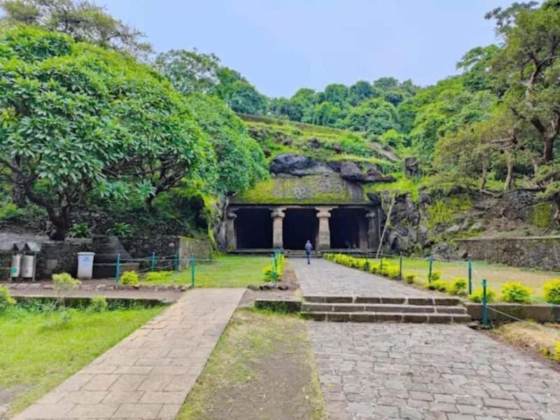 Mumbai: Elephanta Caves Guided Tour with Ferry & Lunch - What to Expect from the Tour