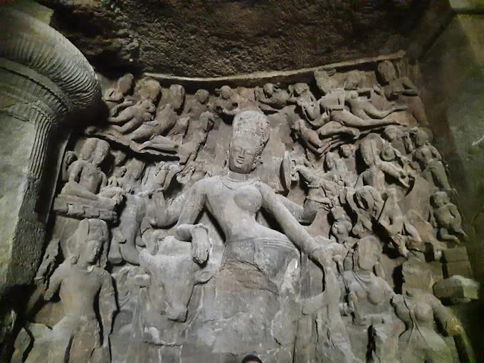 Mumbai: Elephanta Caves Half-Day Tour with Ferry Ride - A few practical details before you go