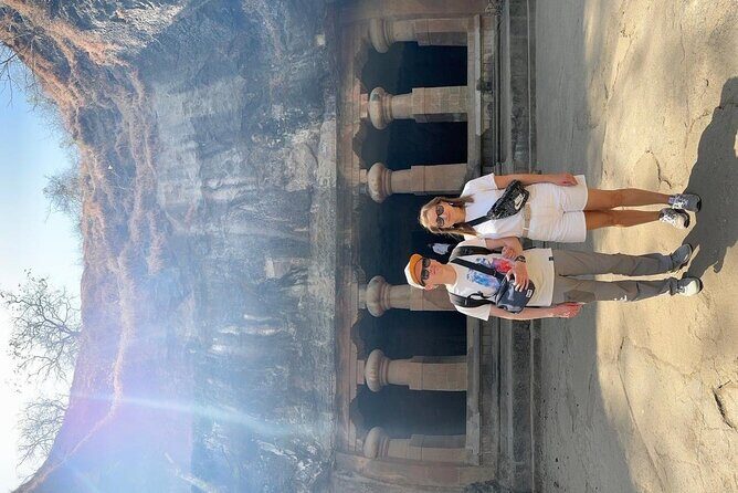 Mumbai Elephanta Island Heritage Walk with Local Guide - Starting Point: Gateway of India and Its Significance
