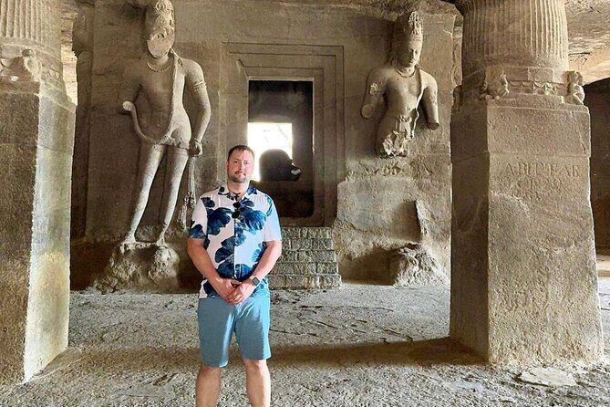 Mumbai Elephanta Island Heritage Walk with Local Guide - Who Should Consider This Tour?