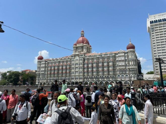 Mumbai: Exclusive Full or Half-Day Private Sightseeing Tour - Tour Guide and Language Options
