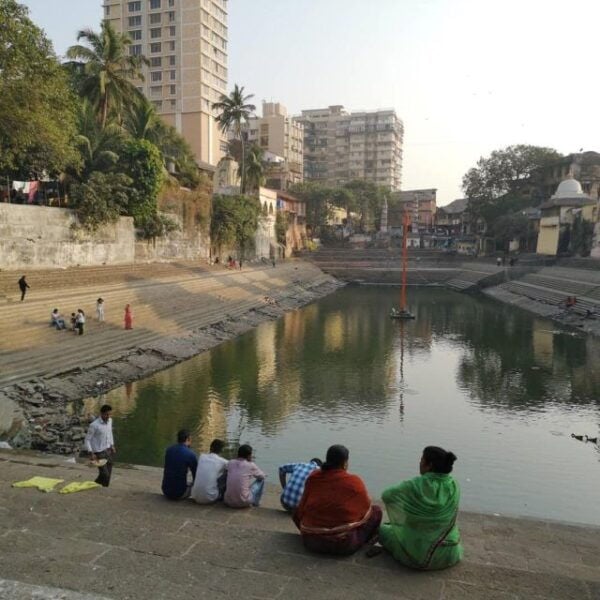Mumbai: Explore Hidden Gems of Mumbai Heritage & Dhobi Ghat. - Dhobi Ghat: Behind the Scenes