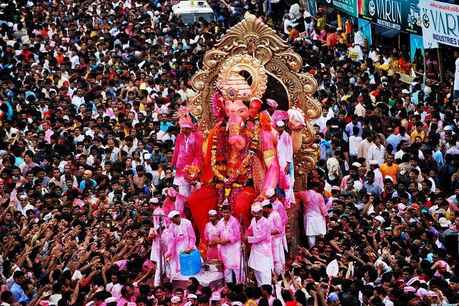 Mumbai Festival Tour in Private Vehicle - Inclusions and Amenities