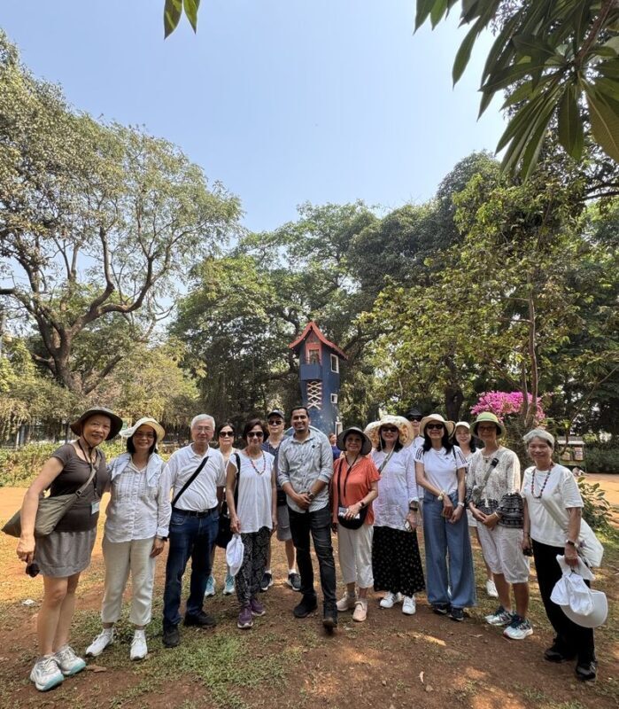 Mumbai: Full-Day Private Tour in AC Car with Driver & Guide - Malabar Hill, Banganga and Marine Drive