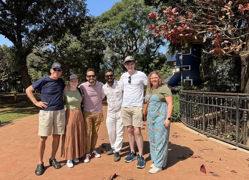 Mumbai: Full-Day Private Tour in AC Car with Driver & Guide - Is the Private Car Worth the Price?
